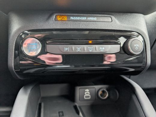 Ford Kuga 2.5 PHEV Titanium | Camera | Carplay | Trekhaak | Keyless | *Direct leverbaar ActivLease financial lease