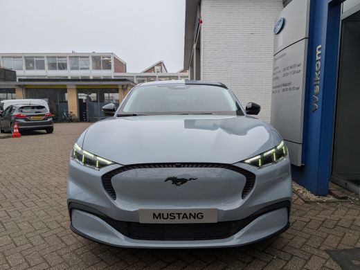 Ford Mustang Standard RWD 75 kWh | Carplay | Camera | Voorruitverw. | *Direct leverbaar ActivLease financial lease