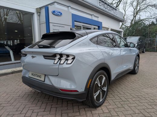 Ford Mustang Standard RWD 75 kWh | Carplay | Camera | Voorruitverw. | *Direct leverbaar ActivLease financial lease