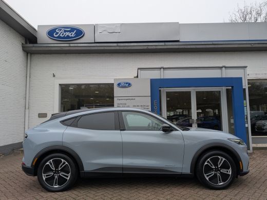 Ford Mustang Standard RWD 75 kWh | Carplay | Camera | Voorruitverw. | *Direct leverbaar ActivLease financial lease