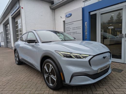 Ford Mustang Standard RWD 75 kWh | Carplay | Camera | Voorruitverw. | *Direct leverbaar ActivLease financial lease