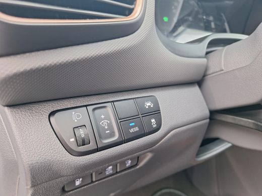 Hyundai IONIQ Comfort EV | Rijklaarprijs! | 100% SOH rapport | Efficiënte EV | Navi | Climate | Adaptive CC | I... ActivLease financial lease