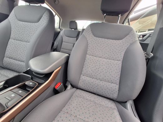 Hyundai IONIQ Comfort EV | Rijklaarprijs! | 100% SOH rapport | Efficiënte EV | Navi | Climate | Adaptive CC | I... ActivLease financial lease