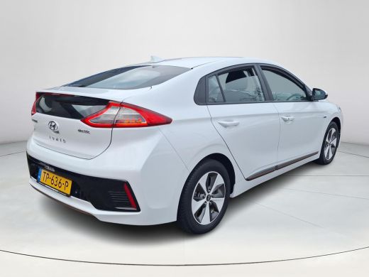 Hyundai IONIQ Comfort EV | Rijklaarprijs! | 100% SOH rapport | Efficiënte EV | Navi | Climate | Adaptive CC | I... ActivLease financial lease