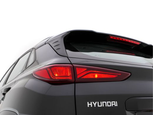 Hyundai KONA EV Comfort 64 kWh [ 3-Fase ] (INCL-BTW) *HEAT-PUMP | DIGI-COCKPIT | ADAPTIVE-CRUISE | KRELL-AUDIO... ActivLease financial lease