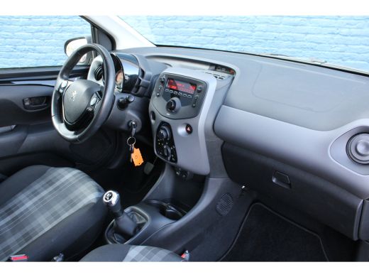 Peugeot 108 1.0 e-VTi Active | Airconditioning | Bluetooth | LED | Mistlampen | ActivLease financial lease