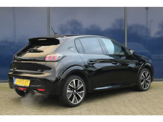 Peugeot 208 1.2 100PK GT | Camera | DAB+ | 3D-Dash | 17'' Lichtmetaal | Clima | Bluetooth | Getint glas | | C... ActivLease financial lease