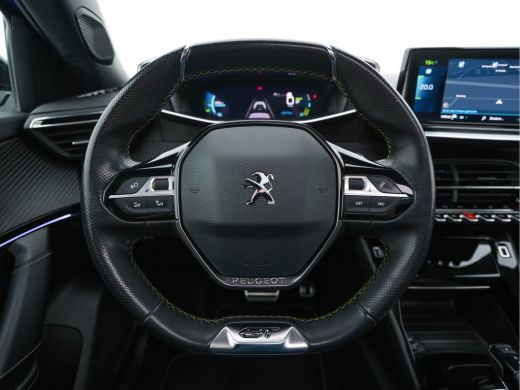 Peugeot e-2008 EV GT 50 kWh (INCL-BTW) Aut. *PANO | ADAPT.CRUISE | DIGI-COCKPIT | FULL-LED | BLIS | KEYLESS | MI... ActivLease financial lease