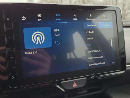Toyota Yaris Cross 1.5 Hybrid Executive Edition | Apple CarPlay | Elektr. klep | Head Up | Rijklaarprijs incl. garan... ActivLease financial lease