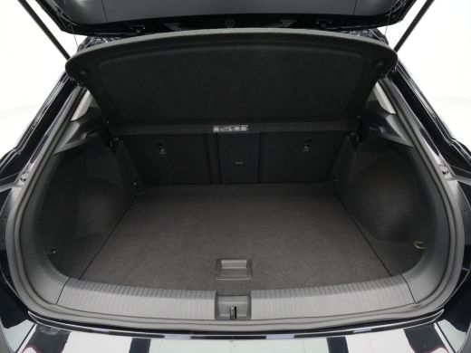 Volkswagen T-Roc 1.0 TSI 110pk Style Trekhaak Pdc Acc Lm Velgen 178 ActivLease financial lease