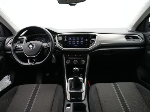 Volkswagen T-Roc 1.0 TSI 110pk Style Trekhaak Pdc Acc Lm Velgen 178 ActivLease financial lease
