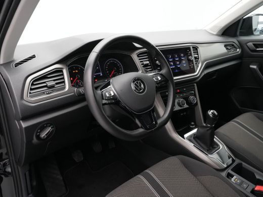 Volkswagen T-Roc 1.0 TSI 110pk Style Trekhaak Pdc Acc Lm Velgen 178 ActivLease financial lease