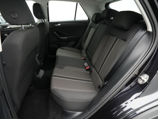 Volkswagen T-Roc 1.0 TSI 110pk Style Trekhaak Pdc Acc Lm Velgen 178 ActivLease financial lease