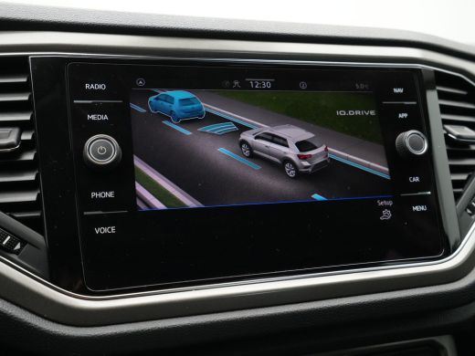 Volkswagen T-Roc 1.0 TSI 110pk Style Trekhaak Pdc Acc Lm Velgen 178 ActivLease financial lease