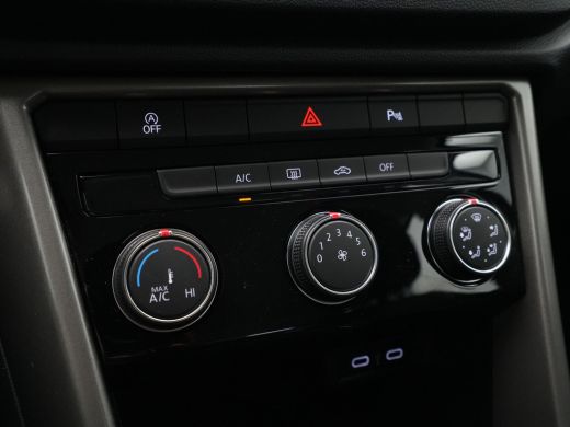 Volkswagen T-Roc 1.0 TSI 110pk Style Trekhaak Pdc Acc Lm Velgen 178 ActivLease financial lease
