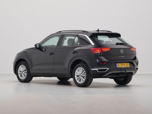 Volkswagen T-Roc 1.0 TSI 110pk Style Trekhaak Pdc Acc Lm Velgen 178 ActivLease financial lease