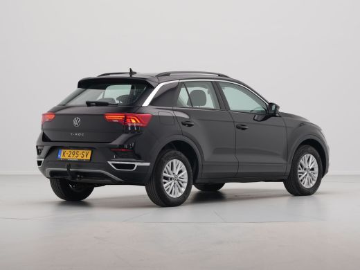 Volkswagen T-Roc 1.0 TSI 110pk Style Trekhaak Pdc Acc Lm Velgen 178 ActivLease financial lease