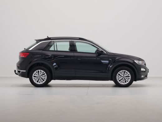 Volkswagen T-Roc 1.0 TSI 110pk Style Trekhaak Pdc Acc Lm Velgen 178 ActivLease financial lease
