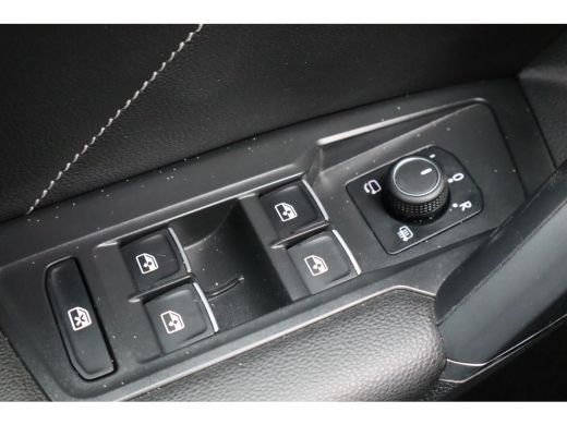 Volkswagen Tiguan Allspace 1.5 TSI Highline Business R | Stoelverwarming | Apple Carplay/Android Auto | Navigatie | ActivLease financial lease