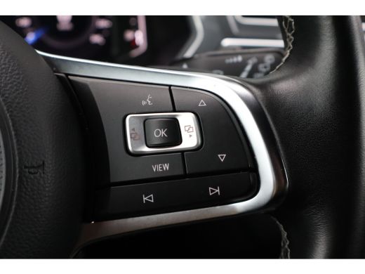 Volkswagen Tiguan Allspace 1.5 TSI Highline Business R | Stoelverwarming | Apple Carplay/Android Auto | Navigatie | ActivLease financial lease