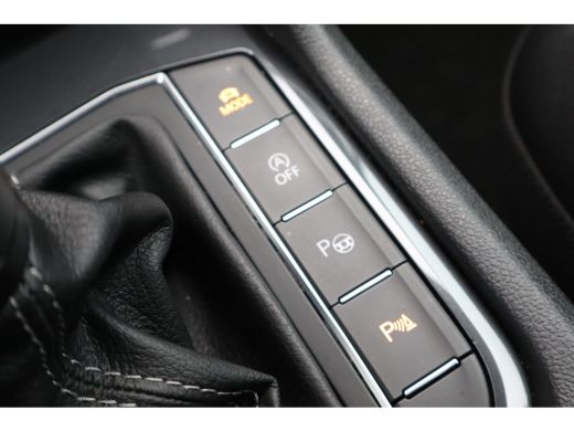 Volkswagen Tiguan Allspace 1.5 TSI Highline Business R | Stoelverwarming | Apple Carplay/Android Auto | Navigatie | ActivLease financial lease