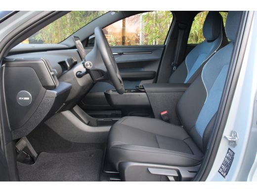 Volvo  EX30 Single Motor Extended Range Plus 69 kWh | Camera | Stuur/stoelverwarming | Adaptive Cruise | Harm... ActivLease financial lease