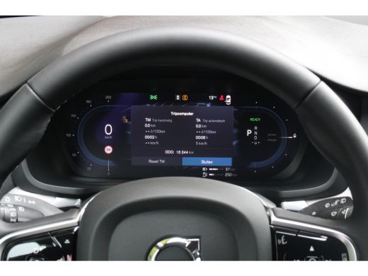 Volvo  V60 2.0 T6 Plug-in hybrid AWD Plus Dark | Adaptive Cruise | BLIS | Camera | Stuur/stoelverwarming | K... ActivLease financial lease
