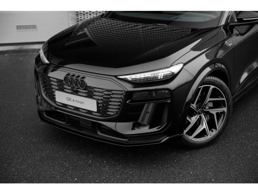 Audi Q6 e-tron S edition 388pk 100 kWh quattro | Panoramadak | Luchtvering | Head up | B&O ActivLease financial lease