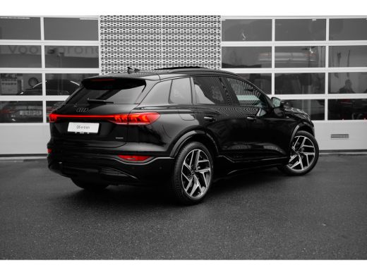 Audi Q6 e-tron S edition 388pk 100 kWh quattro | Panoramadak | Luchtvering | Head up | B&O ActivLease financial lease