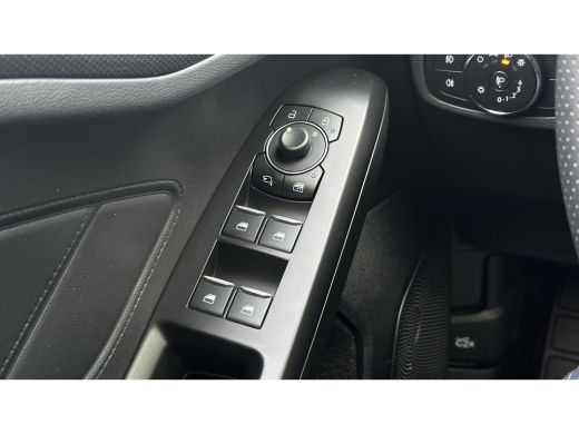 Ford Focus 1.0 EcoBoost Hybrid ST Line X | Achteruitrijcamera | Airco (automatisch) | Apple Carplay/Android ... ActivLease financial lease