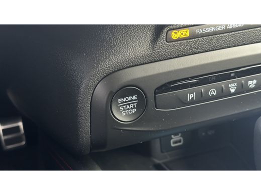 Ford Focus 1.0 EcoBoost Hybrid ST Line X | Achteruitrijcamera | Airco (automatisch) | Apple Carplay/Android ... ActivLease financial lease