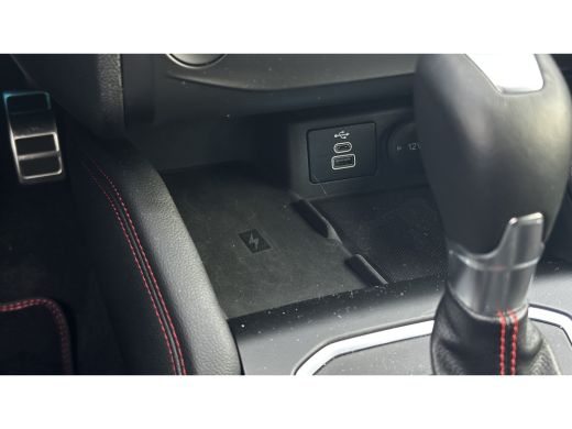 Ford Focus 1.0 EcoBoost Hybrid ST Line X | Achteruitrijcamera | Airco (automatisch) | Apple Carplay/Android ... ActivLease financial lease