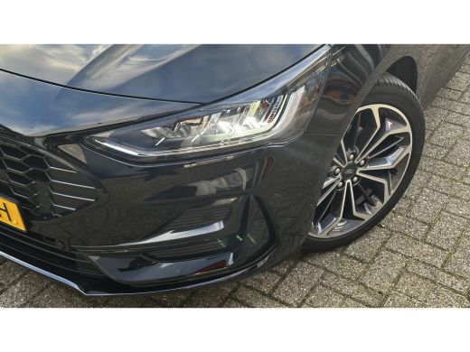 Ford Focus 1.0 EcoBoost Hybrid ST Line X | Achteruitrijcamera | Airco (automatisch) | Apple Carplay/Android ... ActivLease financial lease
