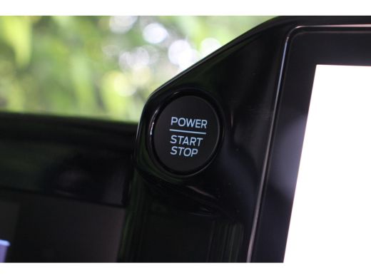 Ford Transit Custom 320 2.0 TDCI L2H1 LIMITED AUTOMAAT | ADAPTIVE CRUISE | WINTERPACK | NIEUW & DIRECT LEVERBAAR | 17... ActivLease financial lease