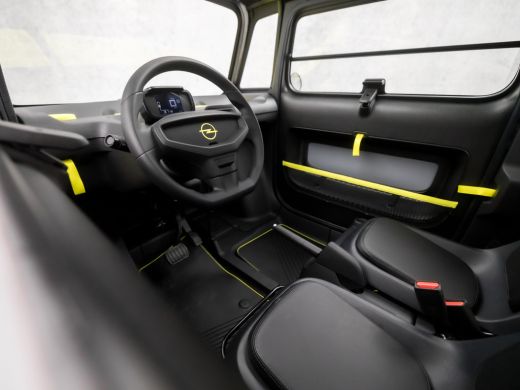 Opel Rocks-e Tekno (2025, DIRECT LEVERBAAR, NIEUW, PANORAMADAK, DELUXE, LEDER, LED) ActivLease financial lease