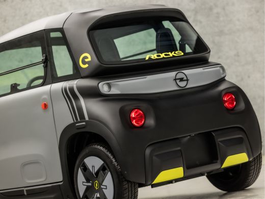 Opel Rocks-e Tekno (2025, DIRECT LEVERBAAR, NIEUW, PANORAMADAK, DELUXE, LEDER, LED) ActivLease financial lease