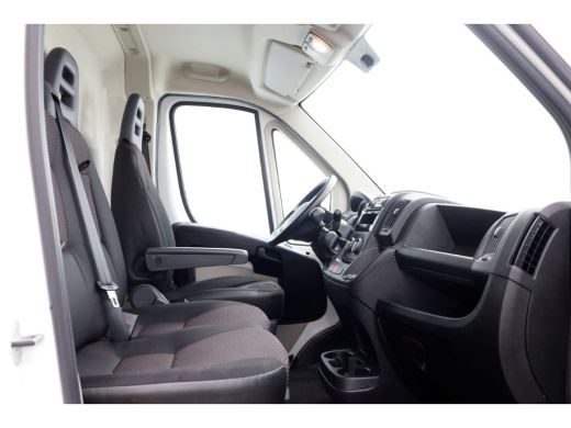 Peugeot Boxer 2.0 BlueHDI Euro6 L1H1 Airco/Cruise Control 08-2017 ActivLease financial lease