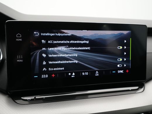 Skoda Octavia Combi 1.5 e-TSI 150pk DSG Business Edition Navigatie Virtual Cockpit Cruise Pdc Acc Carplay 172 ActivLease financial lease