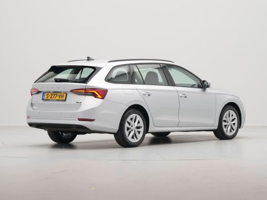 Skoda Octavia Combi 1.5 e-TSI 150pk DSG Business Edition Navigatie Virtual Cockpit Cruise Pdc Acc Carplay 172 ActivLease financial lease