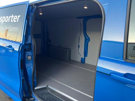 Volkswagen Transporter 2.0 TDI 170 pk L2H1 Bulli BPM vrij | Navigatie | Achteruitrijcamera | Keyless entry ActivLease financial lease