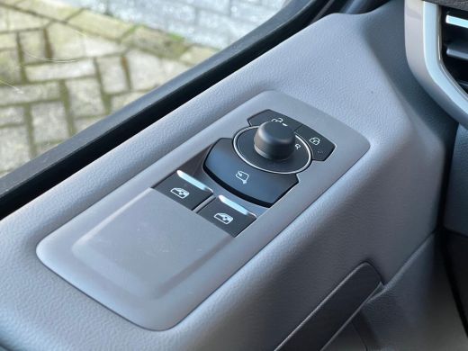 Volkswagen Transporter 2.0 TDI 170 pk L2H1 Bulli BPM vrij | Navigatie | Achteruitrijcamera | Keyless entry ActivLease financial lease
