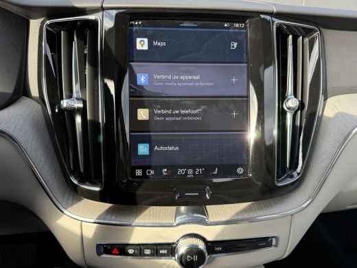 Volvo  XC60 T6 Plug-in hybrid AWD Plus Dark | 21 Inch | Gelaagd Glas | Trekhaak | Leder | Panoramadak | Dynam... ActivLease financial lease