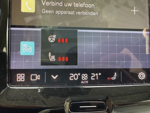Volvo  XC60 Volvo T6 Plug-in hybrid AWD Plus Dark | 21 Inch | Gelaagd Glas | Trekhaak | Leder | Panoramadak |... ActivLease financial lease