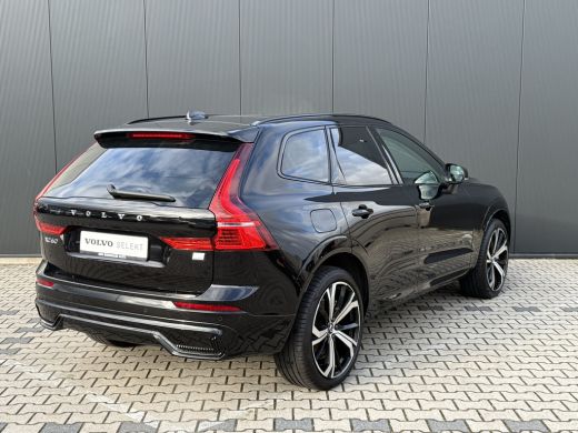 Volvo  XC60 Volvo T6 Plug-in hybrid AWD Plus Dark | 21 Inch | Gelaagd Glas | Trekhaak | Leder | Panoramadak |... ActivLease financial lease