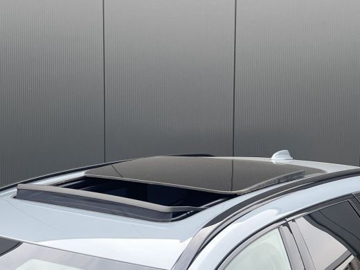Volvo  XC60 Volvo T6 Plug-in hybrid AWD Ultimate Dark | Bowers&Wilkins | Luchtvering | Adaptive LED | 21 Inch... ActivLease financial lease