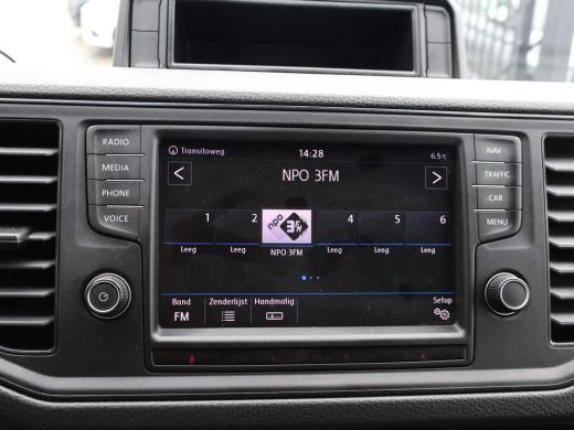 MAN TGE 50 2.0 177 PK AUT. DUBBEL LUCHT + 3500 KG TREKHAAK + CAMERA | APPLE CARPLAY | WP INRICHTING ActivLease financial lease