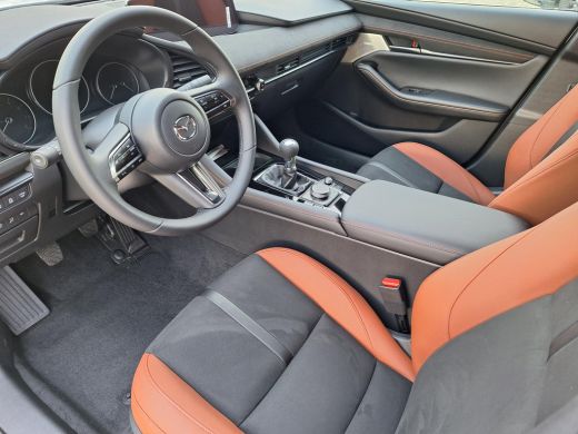 Mazda 3 2.0 e-SkyActiv-X M Hybrid 186 Nagisa | Alcantara/Leder met stoelgeheugen | Achteruitrijcamera | B... ActivLease financial lease