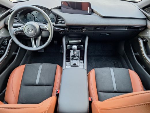 Mazda 3 2.0 e-SkyActiv-X M Hybrid 186 Nagisa | Alcantara/Leder met stoelgeheugen | Achteruitrijcamera | B... ActivLease financial lease