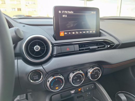 Mazda MX-5 1.5 SkyActiv-G 132 Kazari ActivLease financial lease