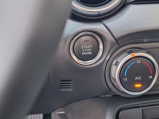 Mazda MX-5 1.5 SkyActiv-G 132 Kazari ActivLease financial lease